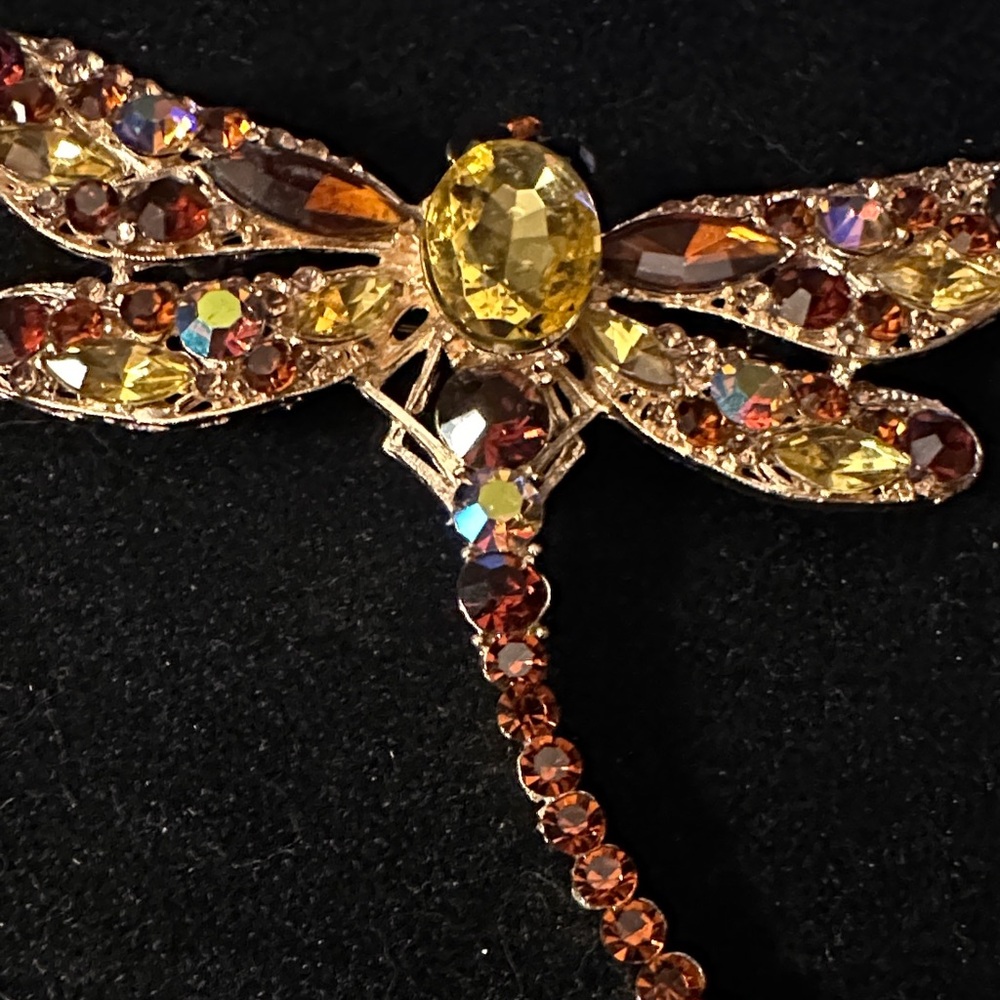 Elegant Dragonfly Brooch with Yellow and Brown Crystals